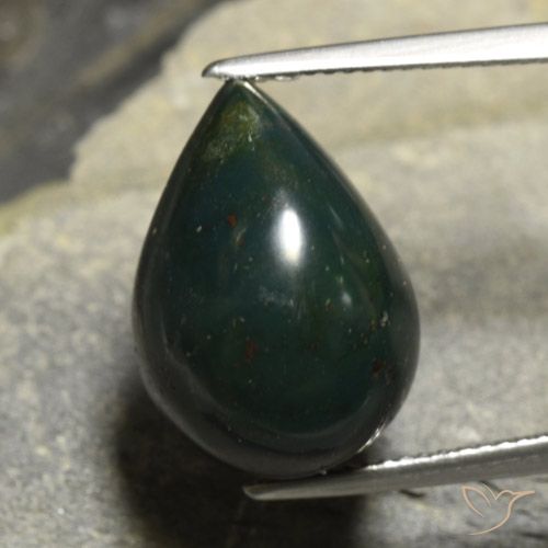 13.48ct Natural verde escuro Pedra de Sangue, Formato de pêra, Opaco