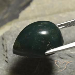 Pedra de Sangue verde escuro Natural 13.48ct, Formato de pêra, Opaco