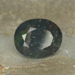 Pedra de sangue verde natural 5,72ct, corte oval, opaco