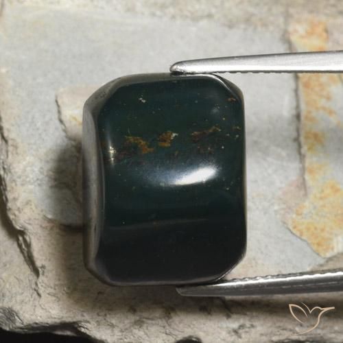 21.56ct Natural Verde floresta Pedra de Sangue, Corte Esmeralda, Opaco