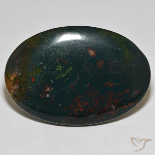 70.16ct Natural Verde escuro Pedra de Sangue, oval, Opaco