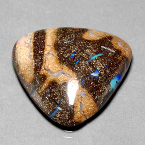 Opala boulder multicolorido natural 25,23ct, trillion, opaco