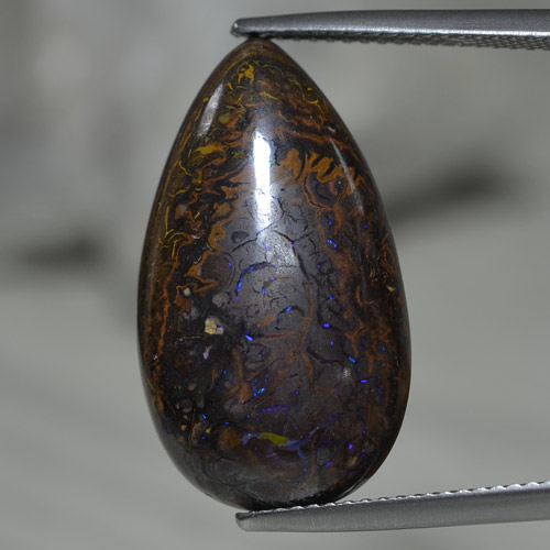 Opala boulder multicolorido natural 17,27ct, formato de pêra, opaco
