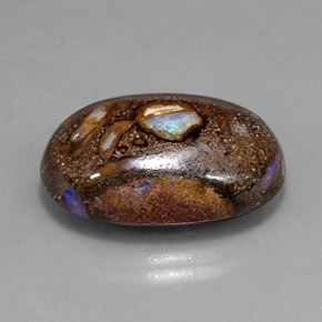 Opala boulder multicolorido natural 20,82ct, corte oval, opaco