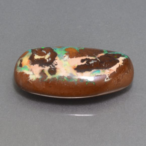 Opala boulder multicolorido natural 10,49ct, corte oval, opaco
