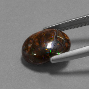 Opala boulder multicolorido natural 4,95ct, corte oval, opaco