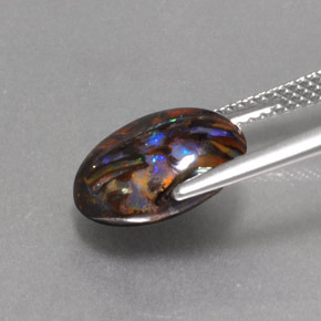 Opala boulder multicolorido natural 4,74ct, corte oval, opaco