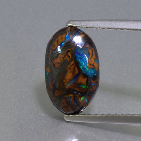 Opala boulder multicolorido natural 2,68ct, corte oval, opaco