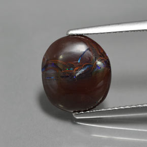 Opala boulder multicolorido natural 4,97ct, corte oval, opaco