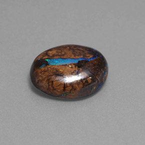 Opala boulder multicolorido natural 7,80ct, corte oval, opaco