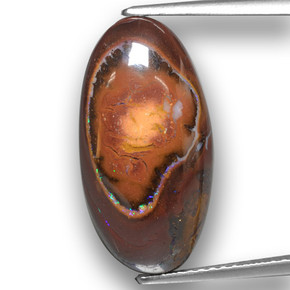 Opala boulder multicolorido natural 10,73ct, corte oval, opaco