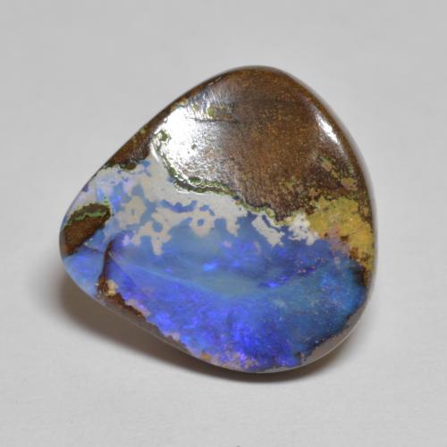 Opala boulder multicolorido natural 7,43ct, formato de pêra, opaco