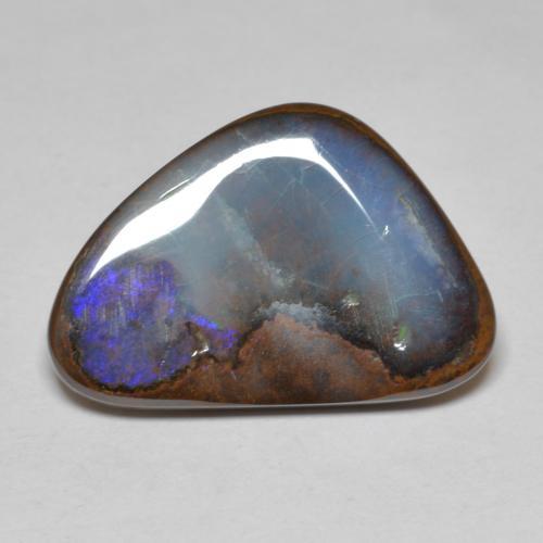 Opala boulder multicolorido natural 12,56ct, forma extravagante, opaco