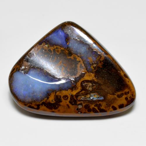 Opala boulder multicolorido natural 67,66ct, forma extravagante, opaco