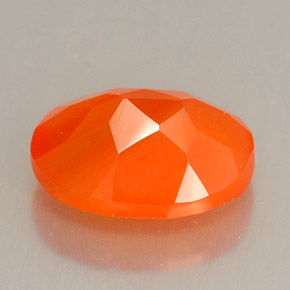 Cornalina Laranja Natural 1.76ct, Corte Oval, Translúcido