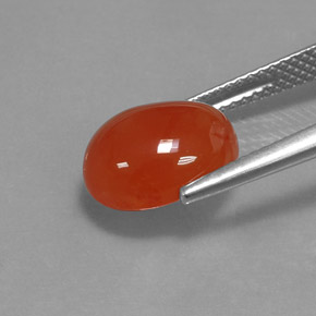 Cornalina laranja natural 3,77ct, corte oval, translúcido