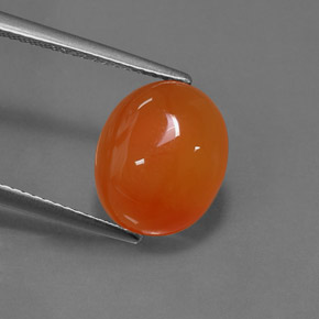 Cornalina laranja natural 4,50ct, corte oval, translúcido