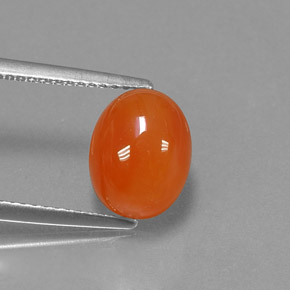 Cornalina laranja natural 3,24ct, corte oval, translúcido