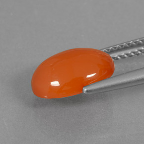 Cornalina laranja natural 2,36ct, corte oval, translúcido