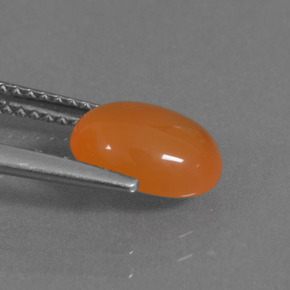 Cornalina laranja natural 1,89ct, corte oval, translúcido