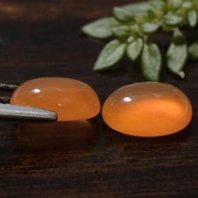 Pedras preciosas de cornalina laranja natural de 2,39 ct, corte oval, translúcido