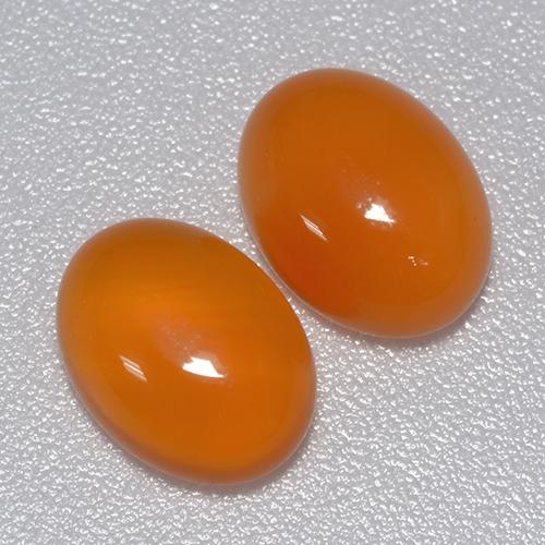 Pedras preciosas de cornalina laranja avermelhado natural de 2,61 ct, corte oval, transparente