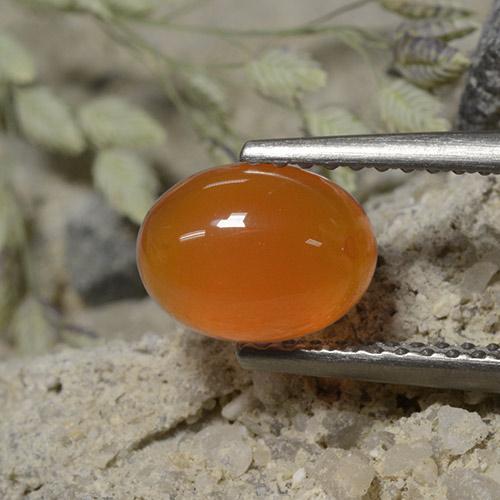 Cornalina Laranja Médio Natural 1.33ct, Corte Oval, Translúcido