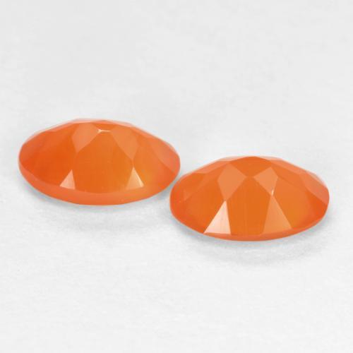 Pedras preciosas de cornalina laranja natural de 0,77 ct, corte oval, translúcido