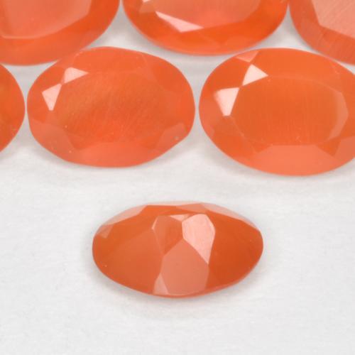 Cornalina Laranja Médio Natural 0.67ct, Corte Oval, Translúcido