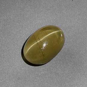 Apatita Olho de Gato Dourado Esverdeado Natural 1.96ct, Corte Oval, Translúcido