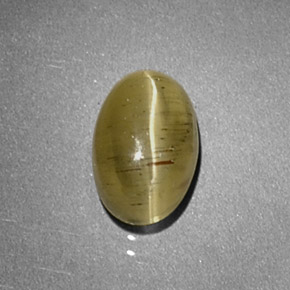 Apatita Olho de Gato Verde Dourado Natural 1.42ct, Corte Oval, Translúcido