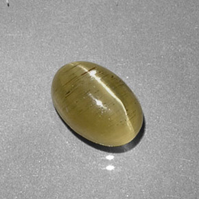 Apatita Olho de Gato Verde Dourado Natural 1.42ct, Corte Oval, Translúcido