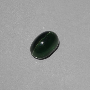 Apatita Olho de Gato Verde floresta Natural 2.58ct, Corte Oval, Translúcido