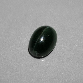 Apatita olho de gato verde natural 3,27ct, corte oval, translúcido