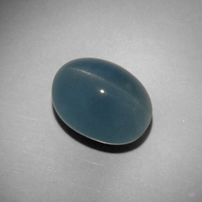 Cat's eye aquamarine verde natural 11,25ct, corte oval, translúcido