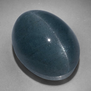 Cat's eye aquamarine verde natural 17,47ct, corte oval, translúcido