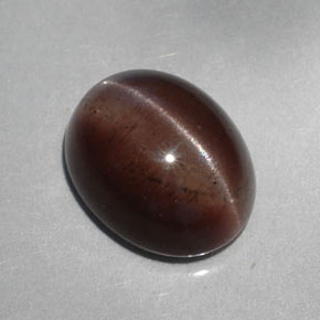 Cat's eye scapolite marrom natural 5,30ct, corte oval, translúcido