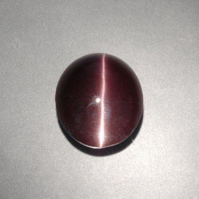 Cat's eye scapolite marrom natural 4,00ct, corte oval, opaco