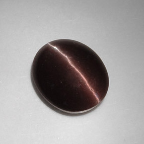 Cat's eye scapolite marrom natural 5,88ct, corte oval, translúcido