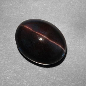 Cat's eye scapolite marrom natural 9,21ct, corte oval, translúcido