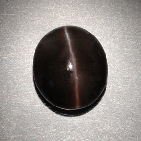 Cat's eye scapolite marrom natural 6,82ct, corte oval, translúcido