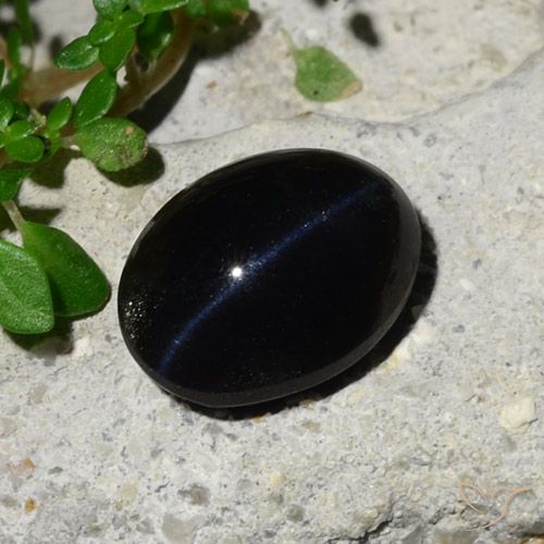 5.96ct Natural Preto Escapolita Olho de Gato, oval, Opaco