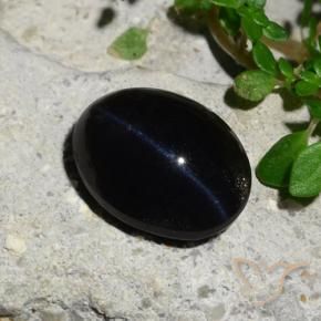 Escapolita Olho de Gato Preto Natural 5.96ct, oval, Opaco
