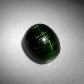 Cat's eye tourmaline verde natural 4,67ct, corte oval, opaco
