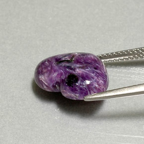 Charoíta violeta natural 4,95ct, formato de coração, opaco