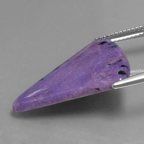 Charoíta violeta natural 7,32ct, forma extravagante, opaco
