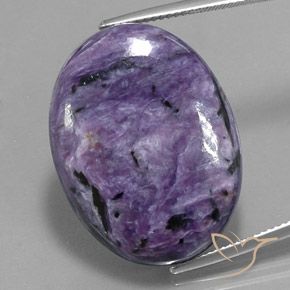 Charoíta violeta natural 34,07ct, corte oval, opaco