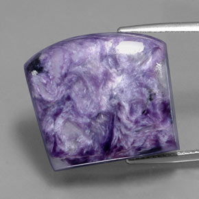 Charoíta violeta natural 37,65ct, forma extravagante, opaco