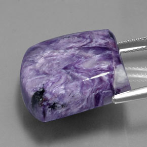 Charoíta violeta natural 37,65ct, forma extravagante, opaco
