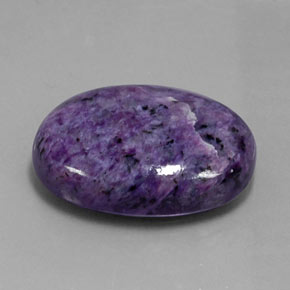Charoíta violeta natural 28,97ct, corte oval, opaco
